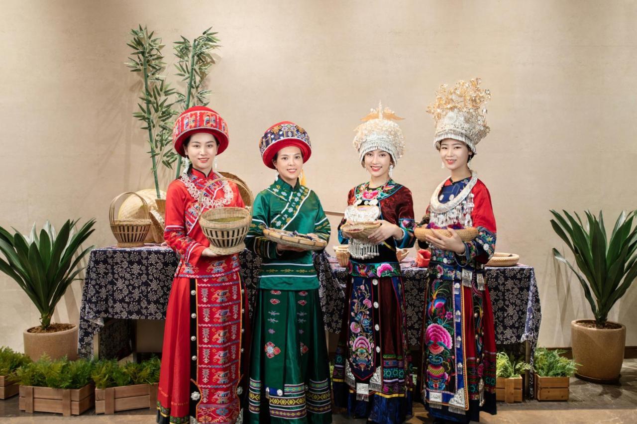 Crowne Plaza Xiangxi Hotel Fenghuang Kültér fotó