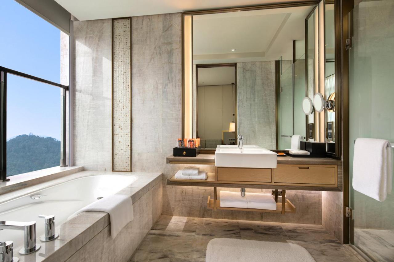 Crowne Plaza Xiangxi Hotel Fenghuang Kültér fotó