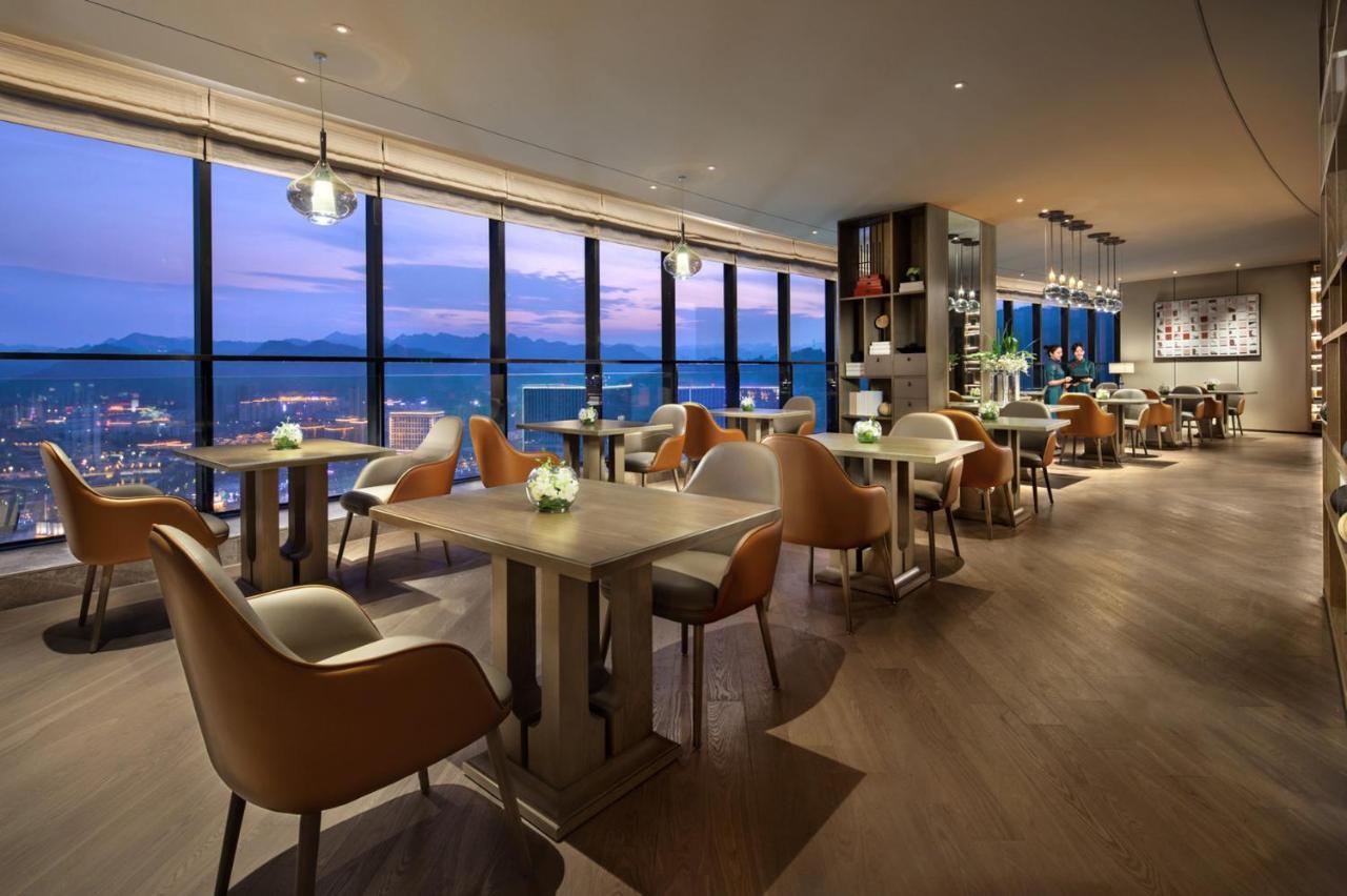 Crowne Plaza Xiangxi Hotel Fenghuang Kültér fotó